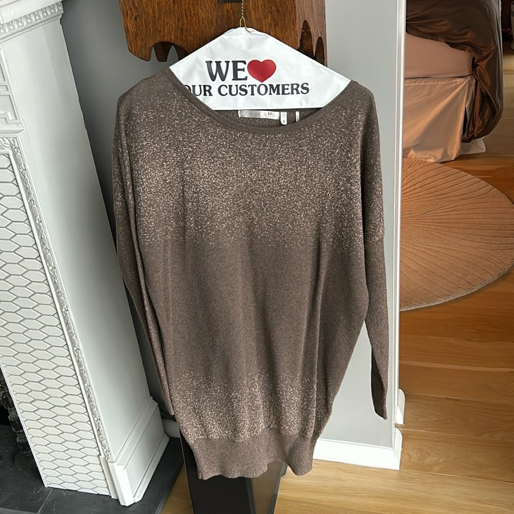 I.A.M. Gold Detailed Sweater w/ Slight Shimmer